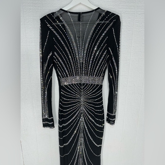 NWT windsor Jennie rhinestone formal gown size S - Picture 8 of 15